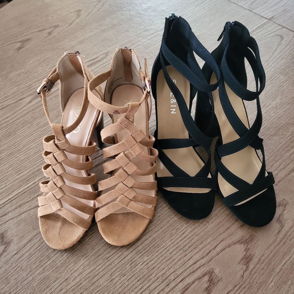 2 pairs of shoes
